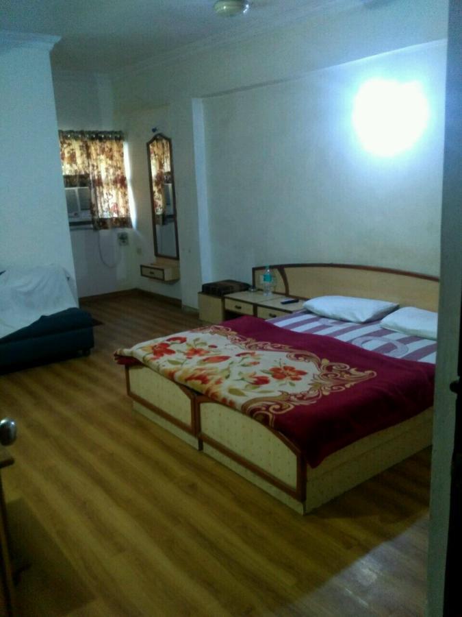 Rajshree Hotel Ахмедабад Екстер'єр фото