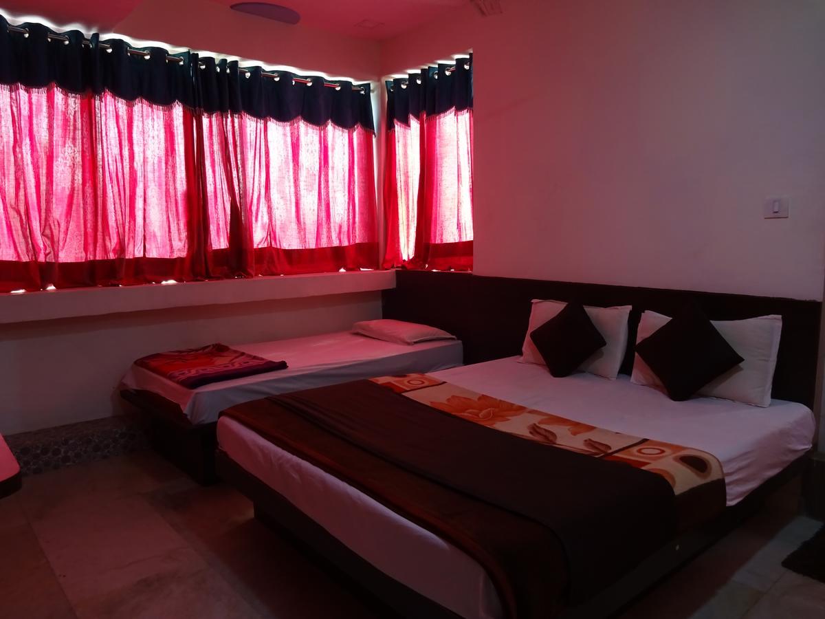 Rajshree Hotel Ахмедабад Екстер'єр фото